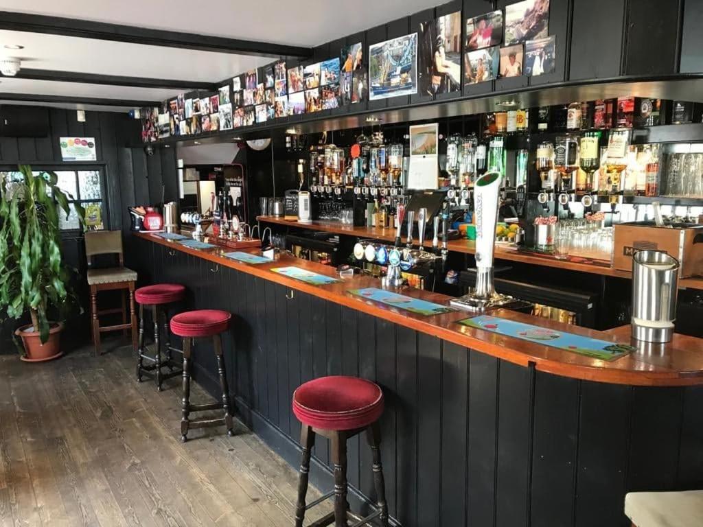 The Swordfish Inn Penzance Eksteriør bilde